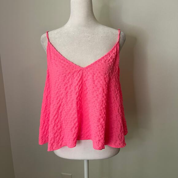 Lilly Pulitzer bright pink textured tank top size L - Picture 2 of 13